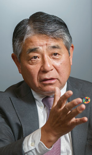 橘 正喜 氏